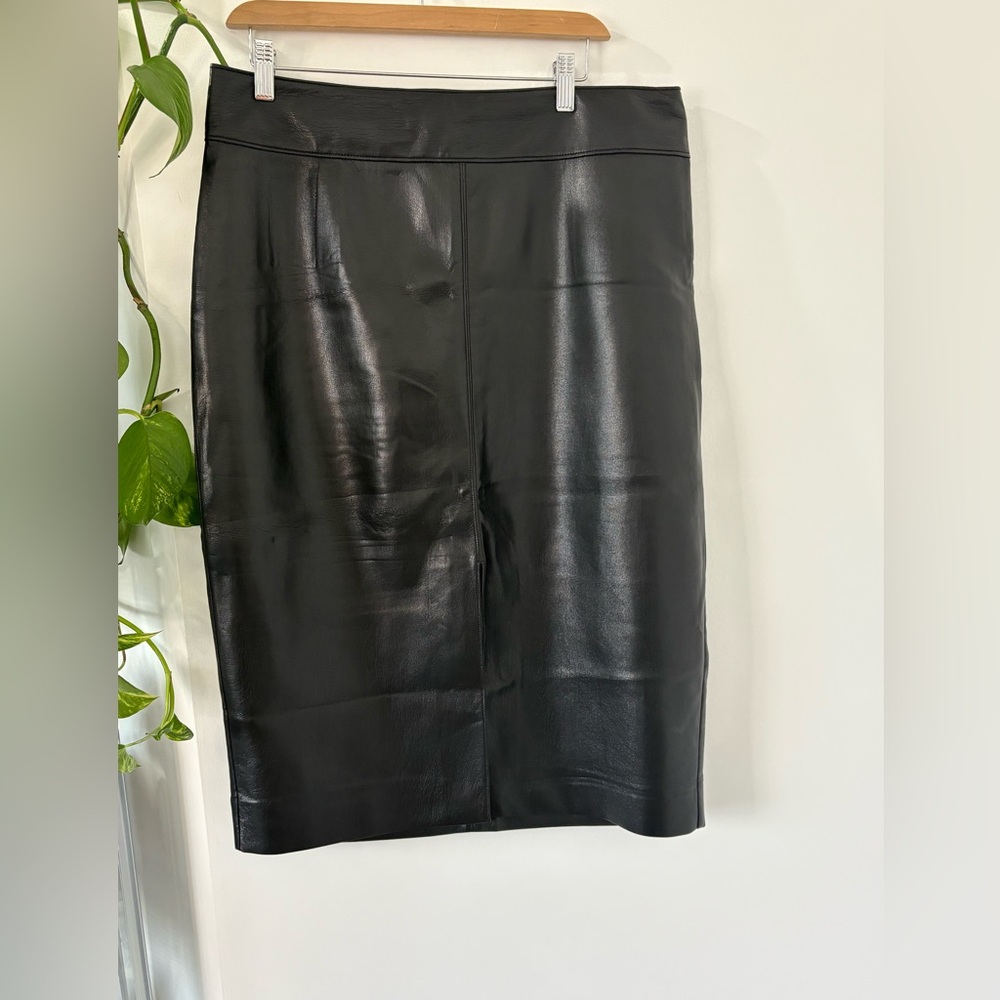 Babaton Black Faux Leather Pencil Skirt